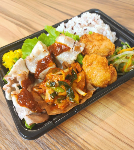 新登場！サムギョムサル風豚キムチ弁当