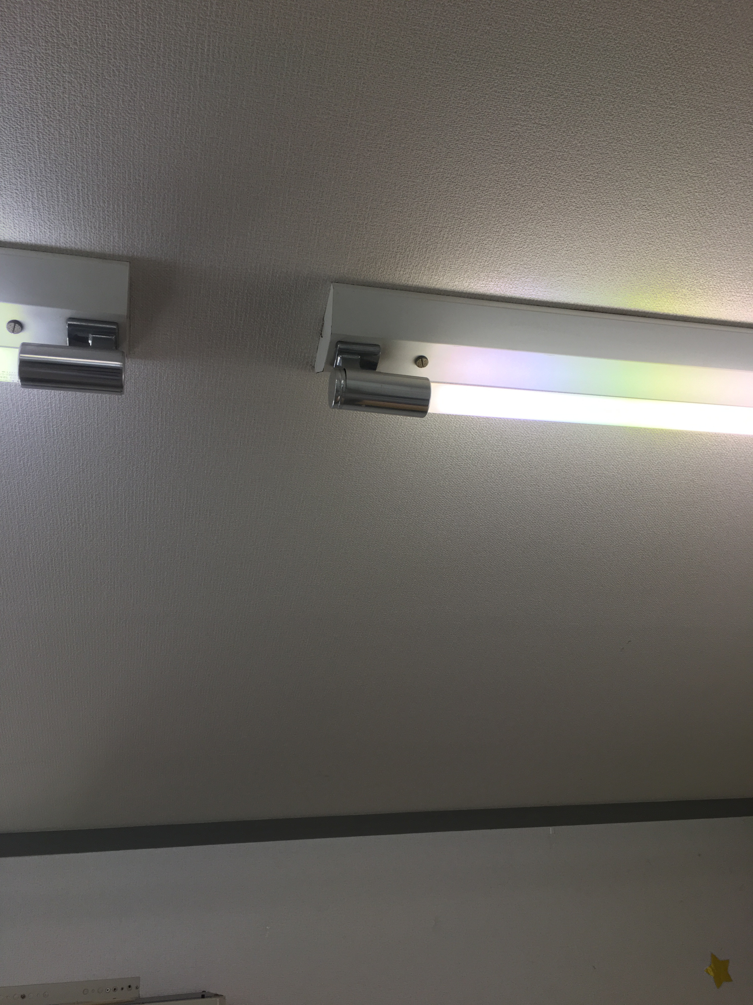 蛍光灯の交換