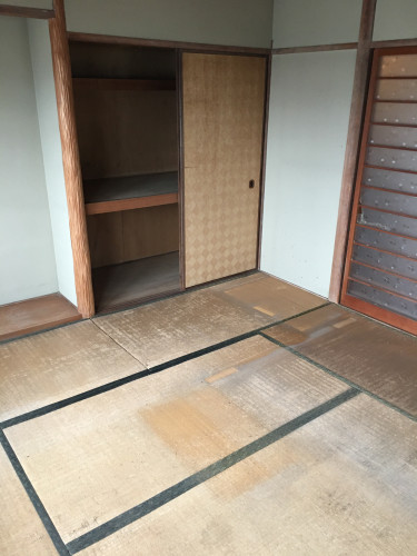 アパート、マンション、一軒家