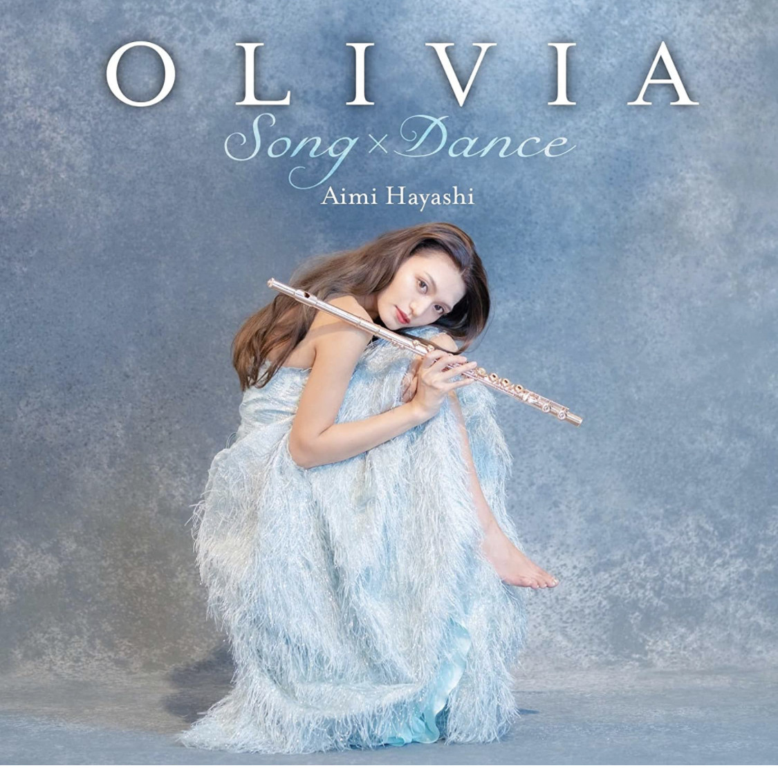 2021年11月26日 初アルバム「OLIVIA 〜Song×Dance〜」発売開始