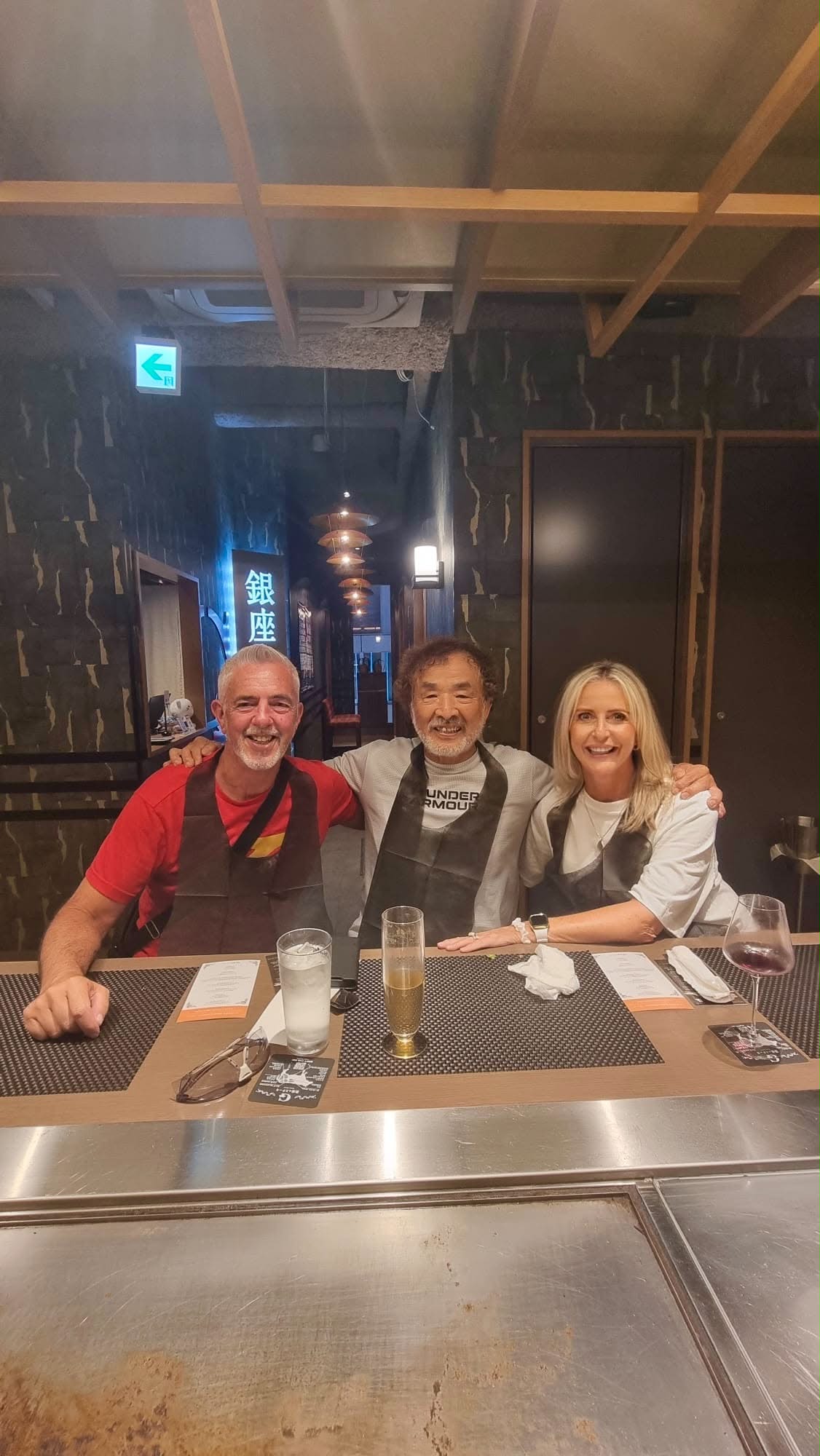 ミヤムラの元コーチのConor Caseyが奥さんCarolineと共に観光の為に来日