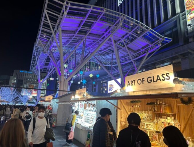 恋の未来を想う夜 音楽と占いで勇気とインスピレーション