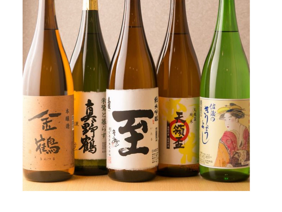 佐渡島の美味しい水とお米で作られた日本酒は絶品！東京には流通していないお酒も独自のルートで仕入れてご提供致しております。