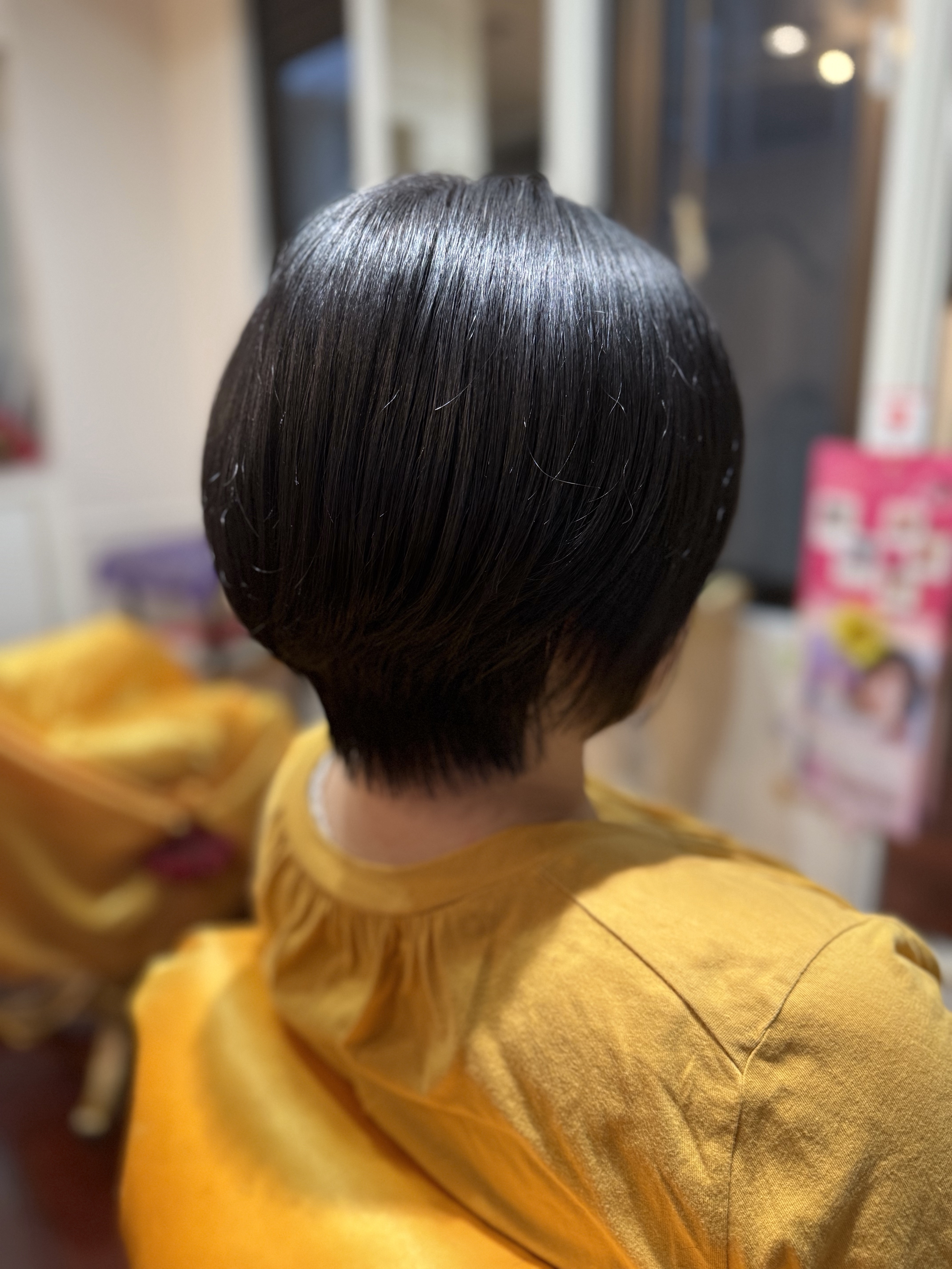 ✨後ろ姿まで美しく艶やかにまとまるショートボブ