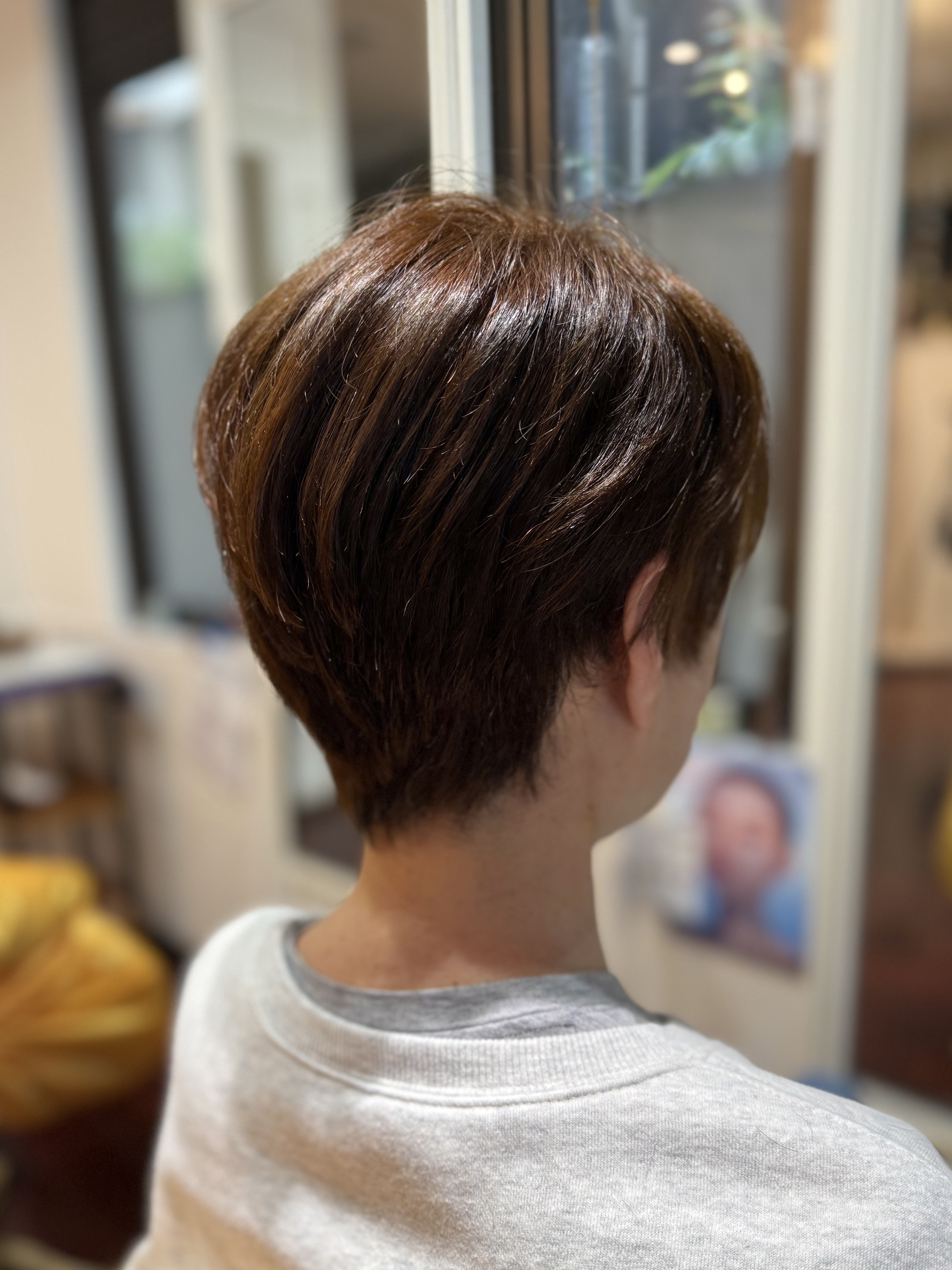 大人っぽさの中にほんのり可愛さをプラスおすすめショートスタイル❣️