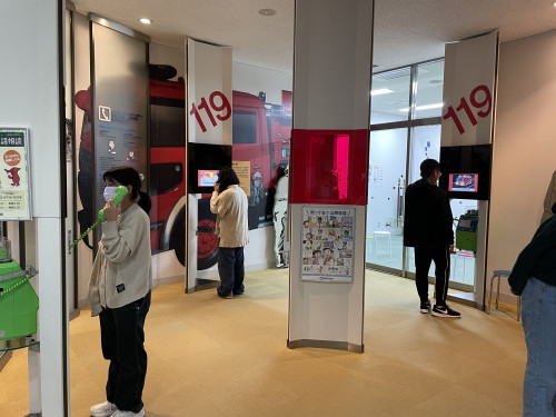 防災センターで119通報練習