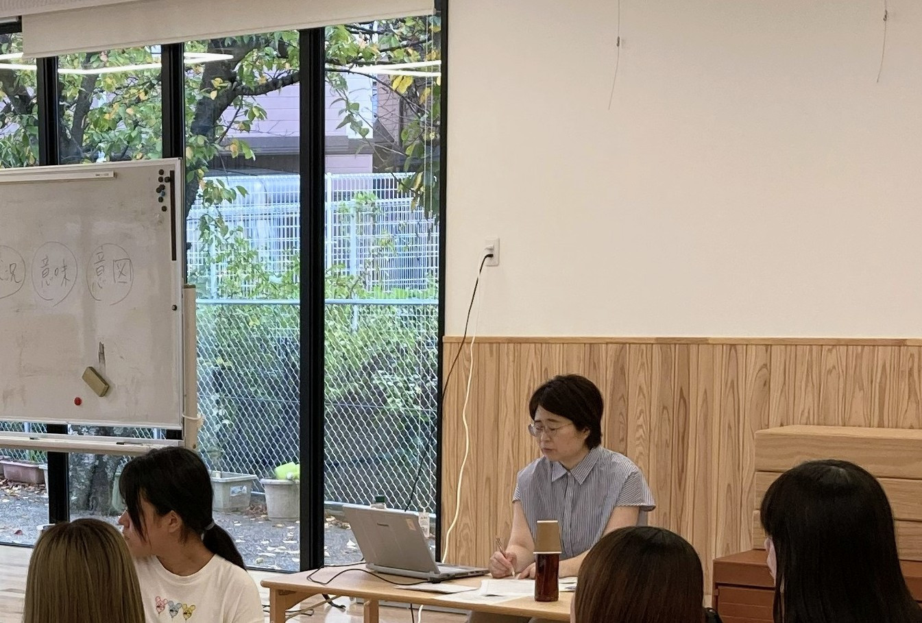 「保育現場に、必要な支援を必要な形で。オーダーメイドの顧問心理士サービス。」