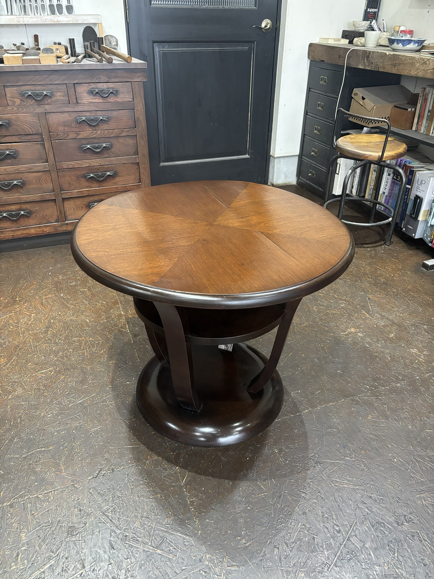 テーブルの修理