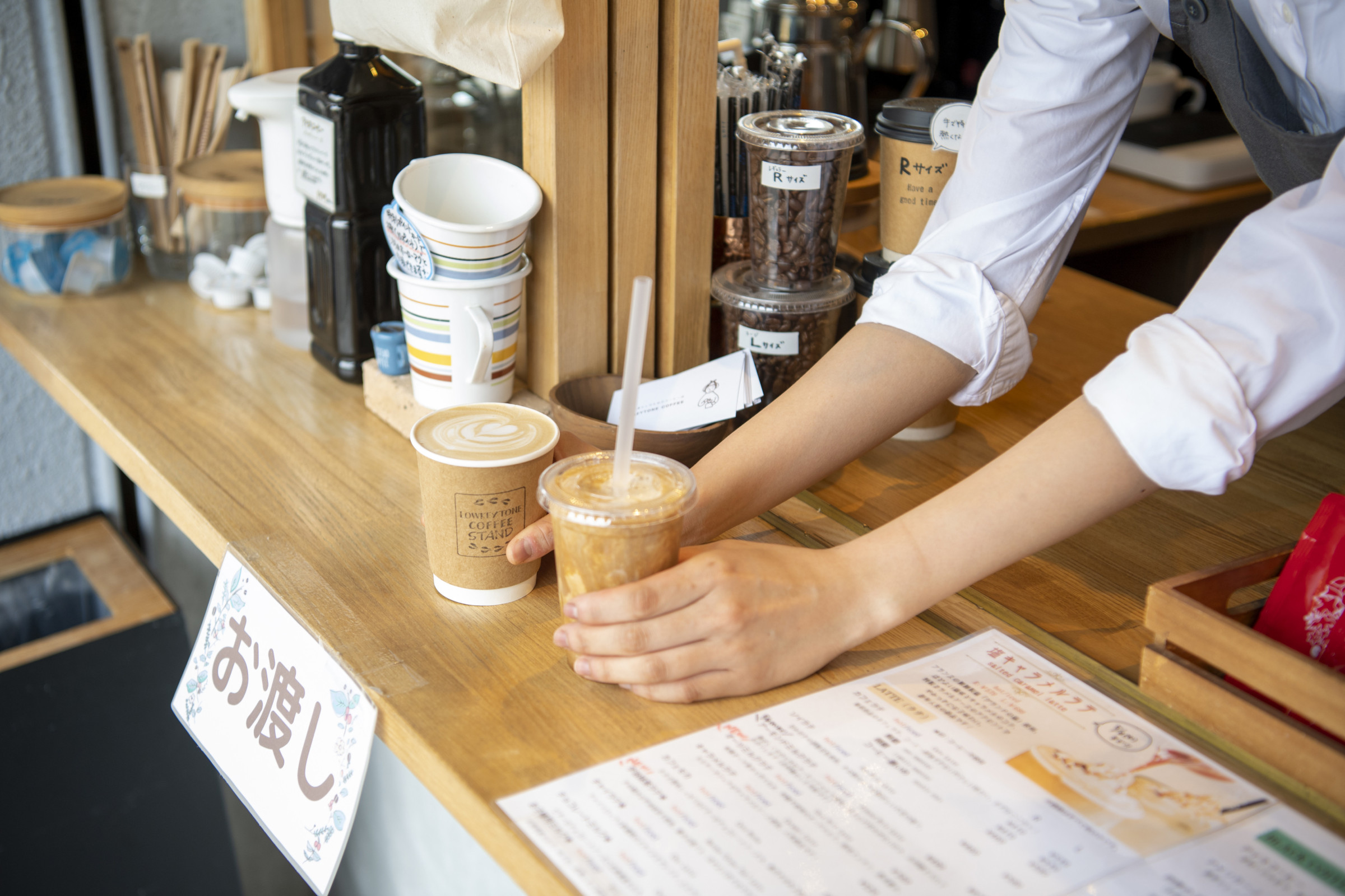 季節限定メニューもいろいろあります（フラッペ、スムージー、フルーツ入り、コーヒーゼリードリンクなども）