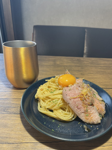 パスタランチ登場　ローストビーフぺぺたまパスタ