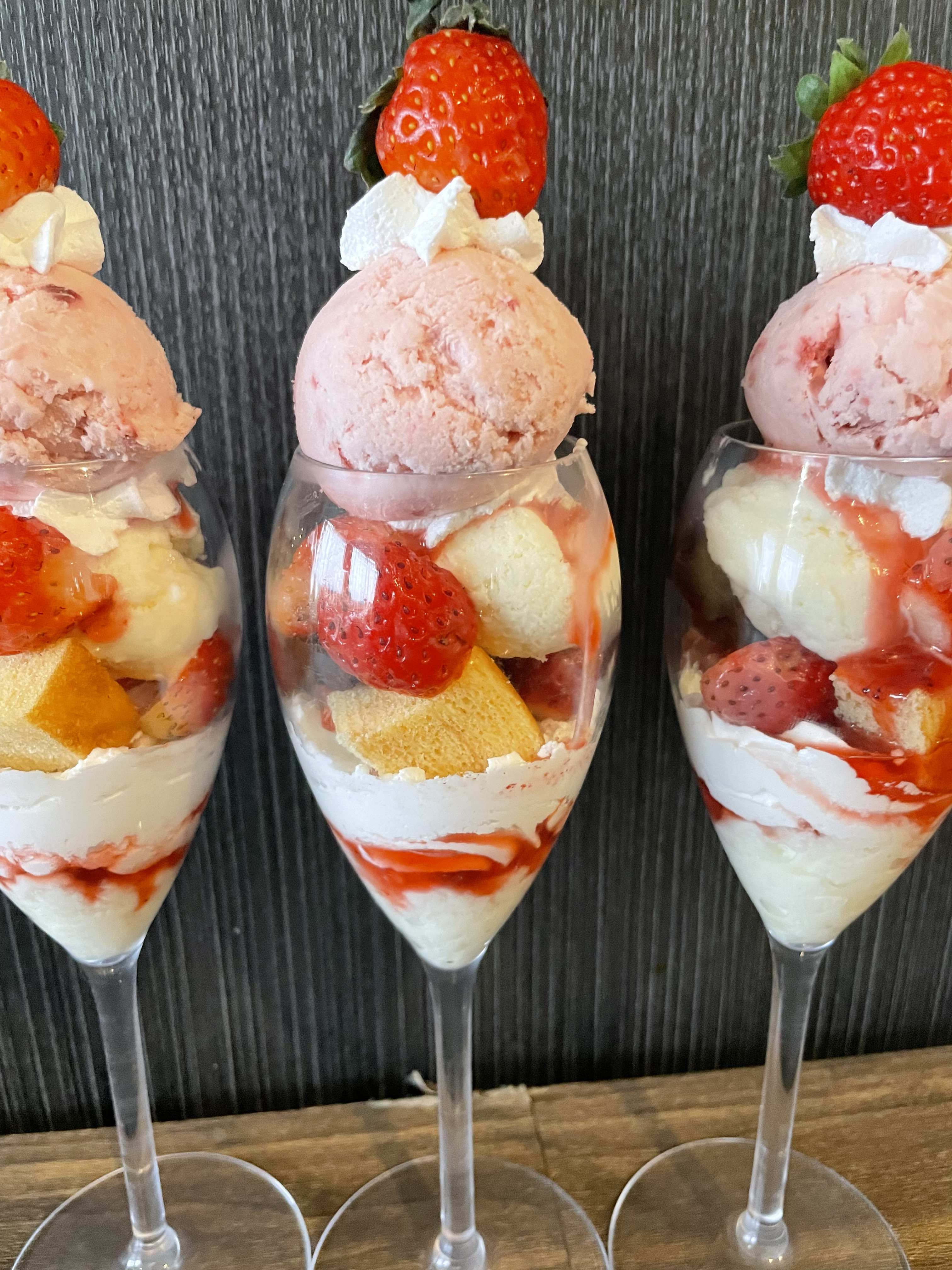 いちごパフェプティ