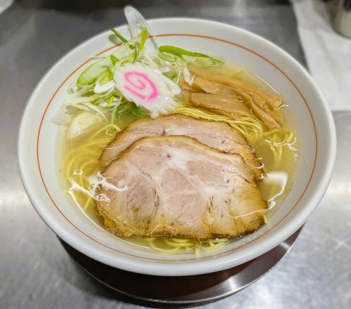 牛骨ラーメンスタンド悟空_ラーメン(加工).jpg