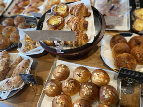 ichi bakery_パン - コピー.JPG