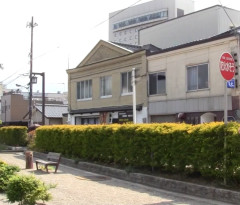 余里道.jpeg