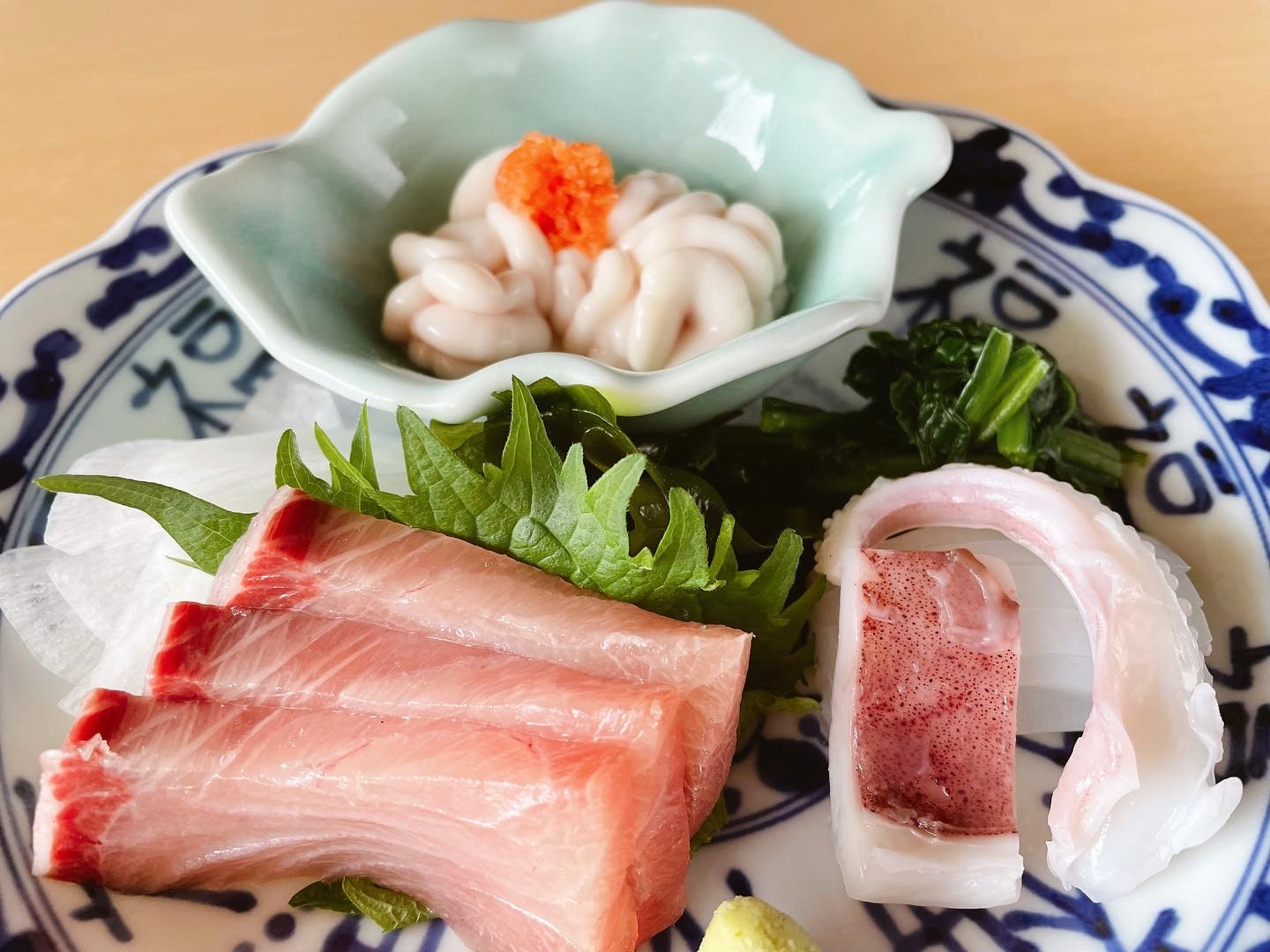 造り 盛り合わせ: マグロ刺身 盛り付け方 – RFFLMC