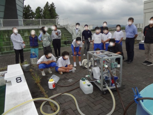 視察の様子.JPG