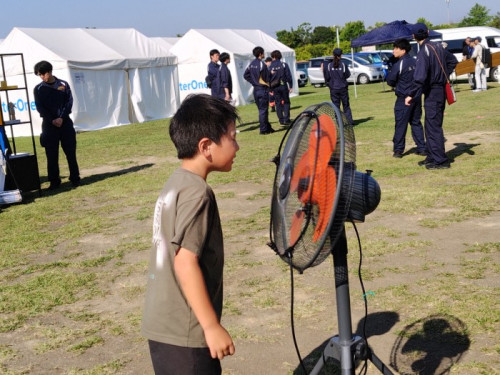 ミストファン給水.jpg