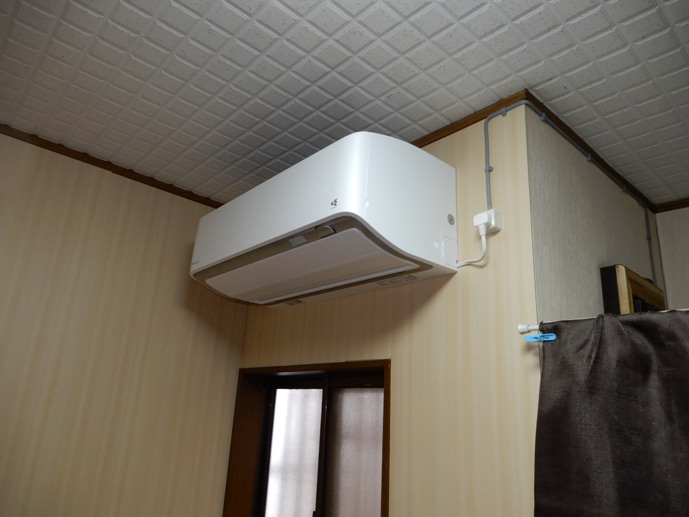 換気機能付きエアコンも常備してます