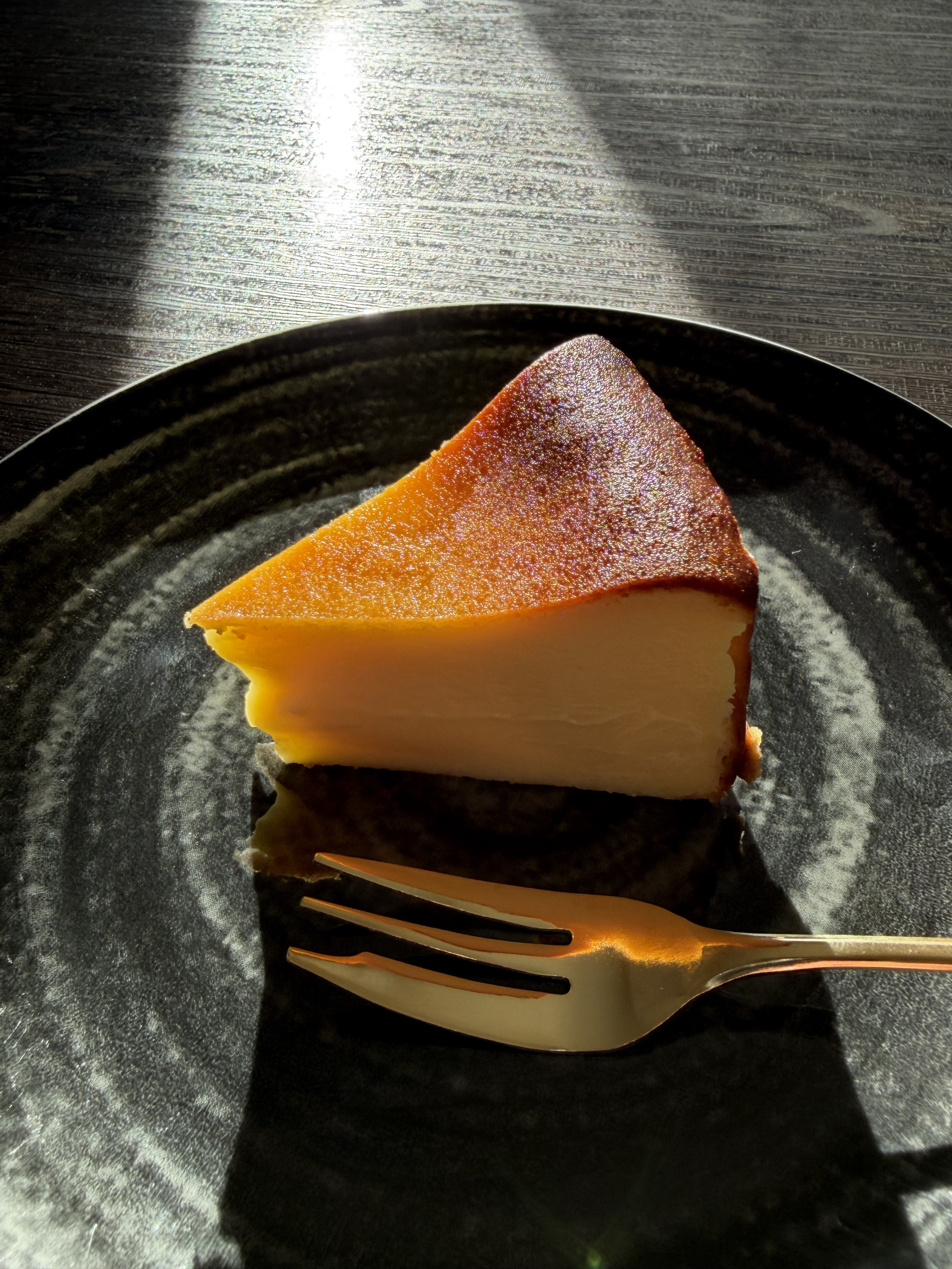 シフォン専門店の作るバスクチーズ((´∀｀))