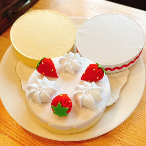 いちごのケーキ断面.jpeg