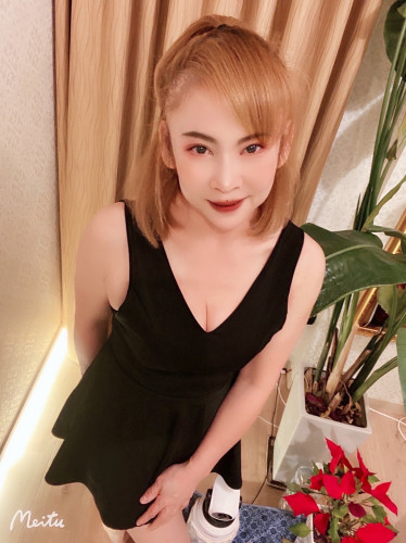 745E8855-895A-4A3B-B160-24225C6D7E52.jpeg
