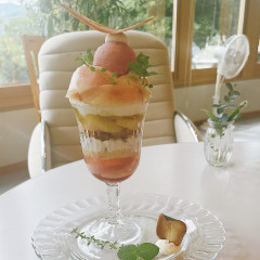 ハーブ香るももづくしな夏ぱふぇ