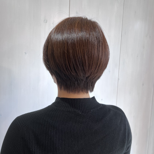 ナチュラル大人ショート