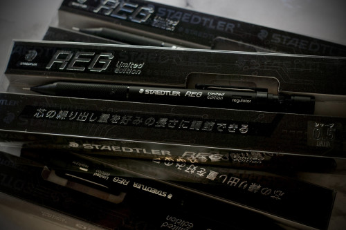 STAEDTLER限定品「REG / マットブラック」入荷。