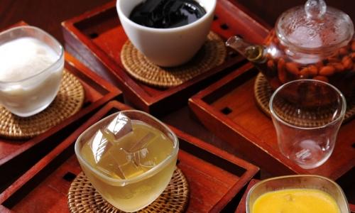 手作り香港スィーツと豊富な中国茶をお楽しみ下さい