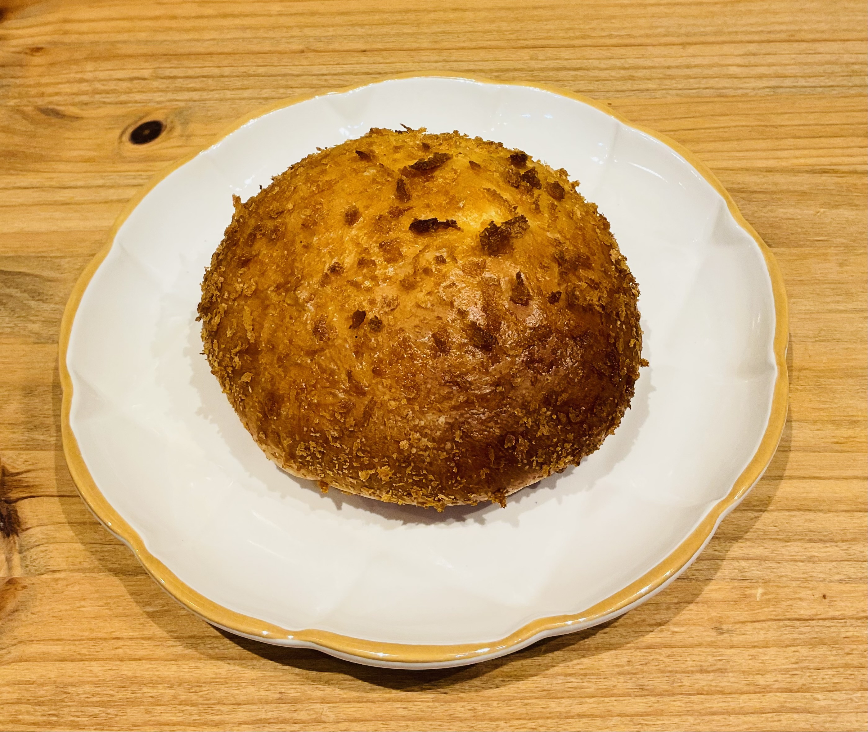 カレーパン 国際センター「納屋橋カレーパン」でモチモチのカレーパンを堪能