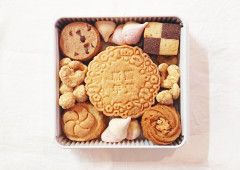 クッキー缶お正月 12㎝