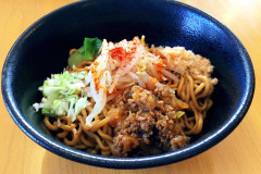 伝統　汁なし担々麺