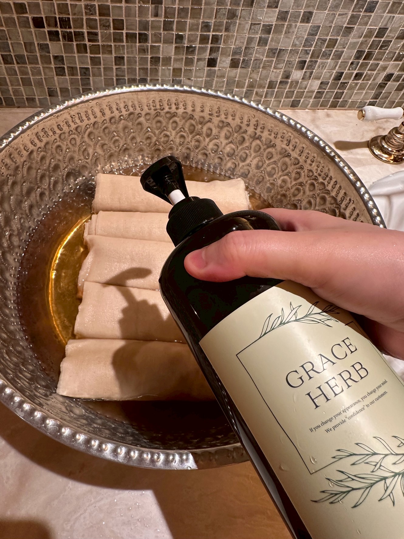 GRACE HARB のトリートメントの材料が今日入ってきました^_^