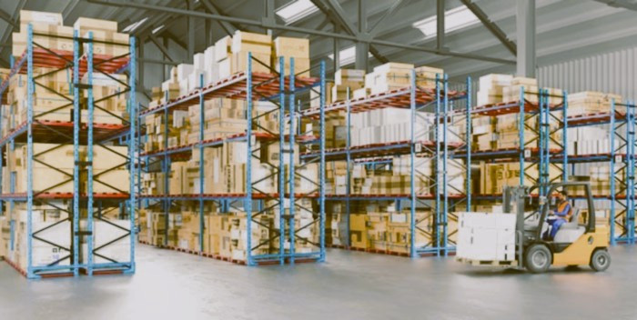 物流拠点をお探しの方、ぜひ弊社にご相談ください