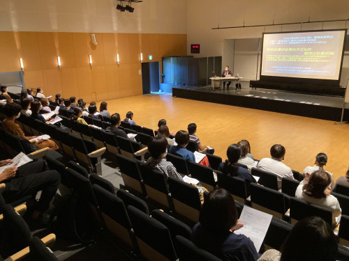 特別支援教育講演会が開催されました
