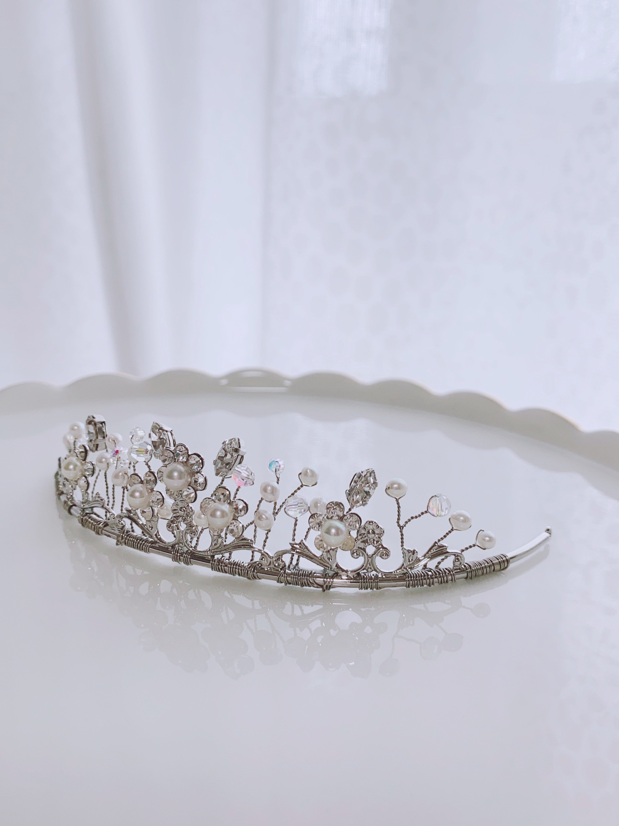Coco tiara 左斜め