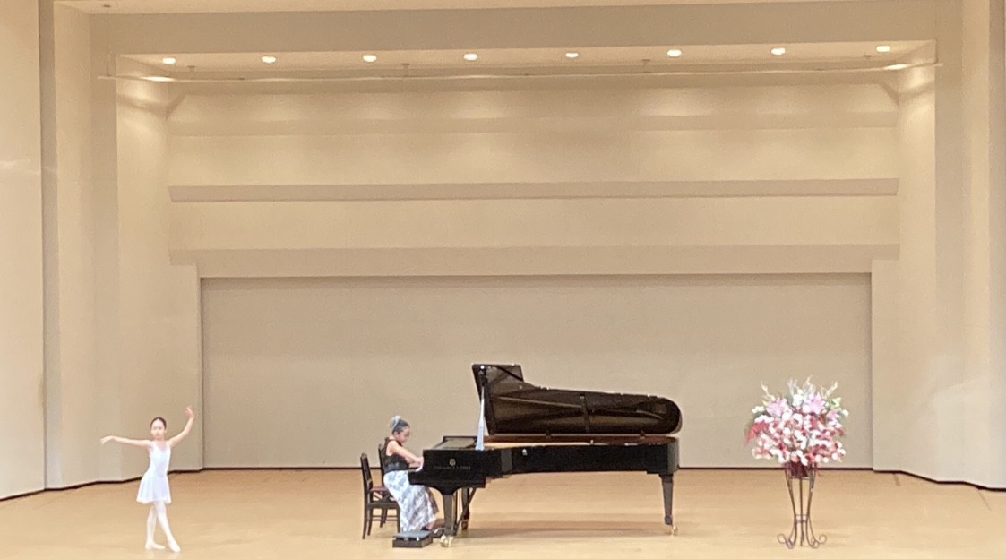 発表会12月　ピアノ曲にバレエのコラボ