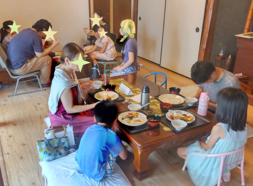 食事風景.png