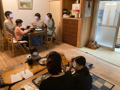 LINE_ALBUM_2023108子ども食堂_231009_2.jpg