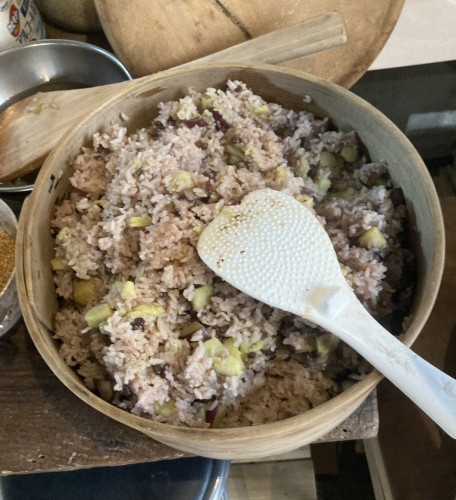 おひつ_赤飯.jpg