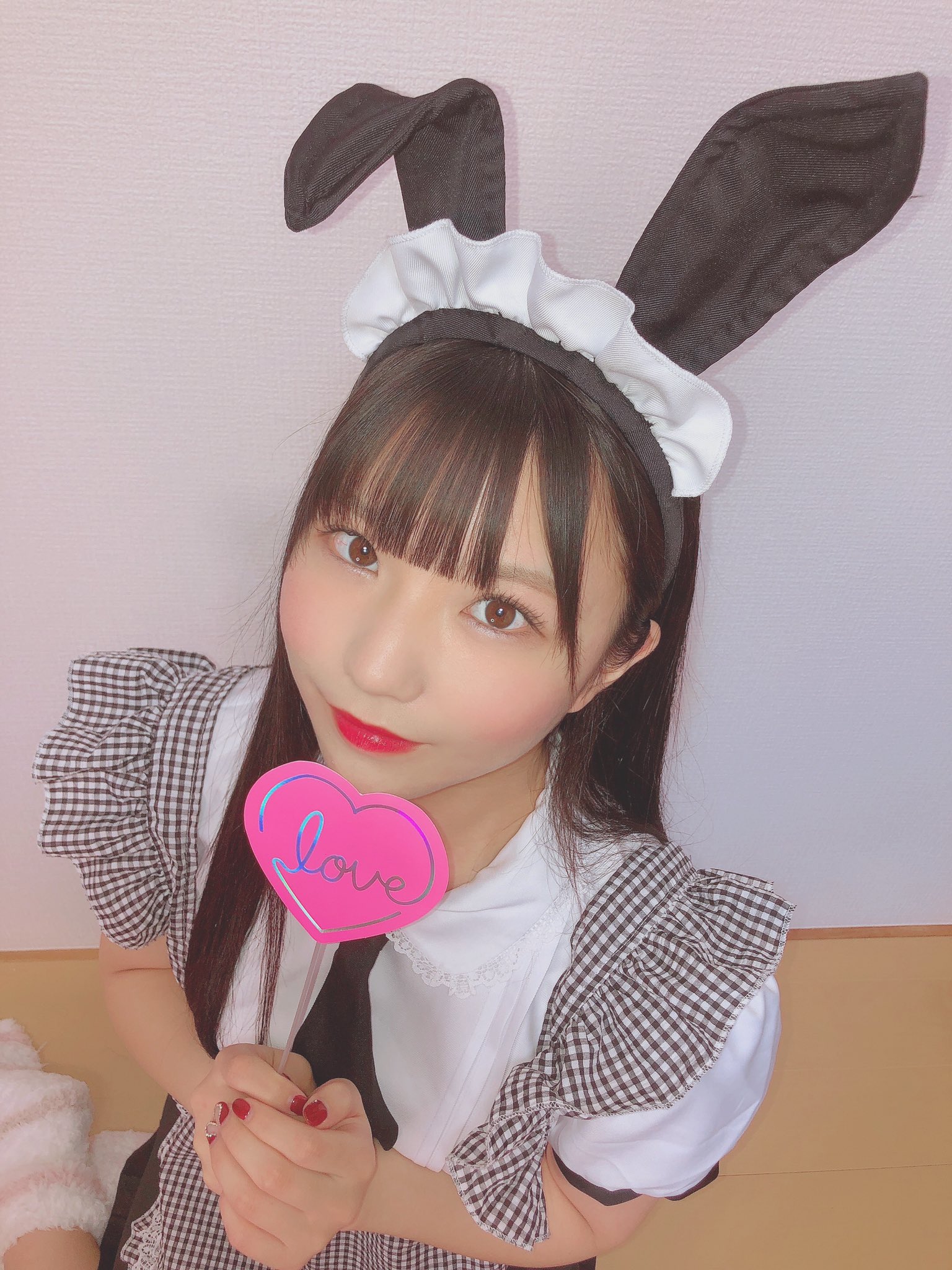Nene SHOWROOM