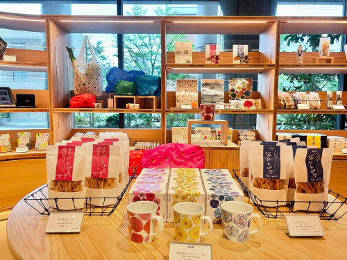 OMO7高知（おも） by 星野リゾート コラボ商品発売中 - Papermessage