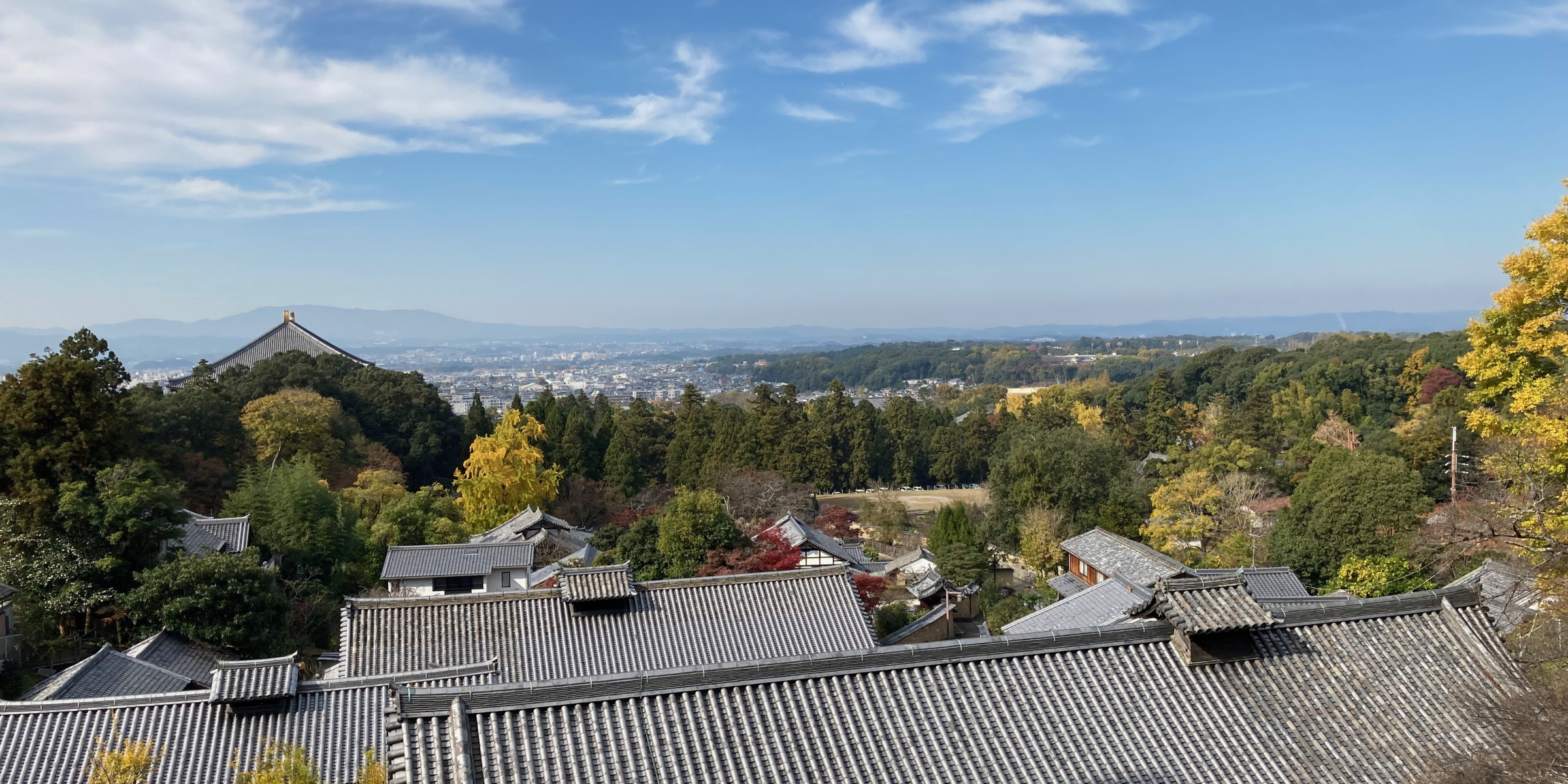 奈良　東大寺二月堂より望む