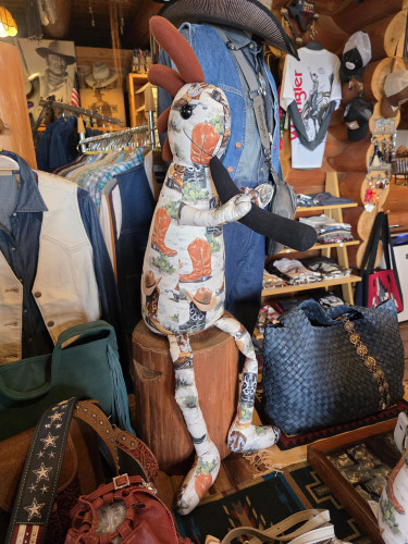 久しぶりのココペリ人形