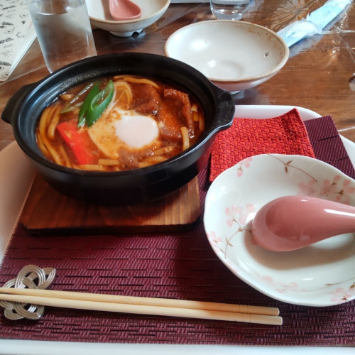 メニューのご紹介【味噌煮込みうどん】