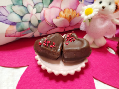 季節商品のご案内【ときめくハート💖チョコ掛け】