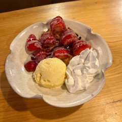 イチゴワッフル