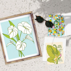 We're feeling pretty springy over here. Anyone else feel that Spring is definitely a mood 🕶️ 🌸(1).jpg