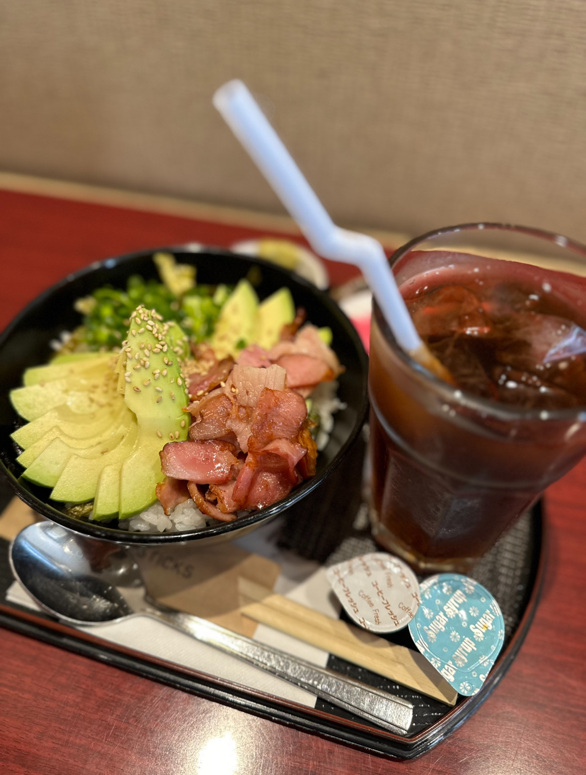 アボカド丼