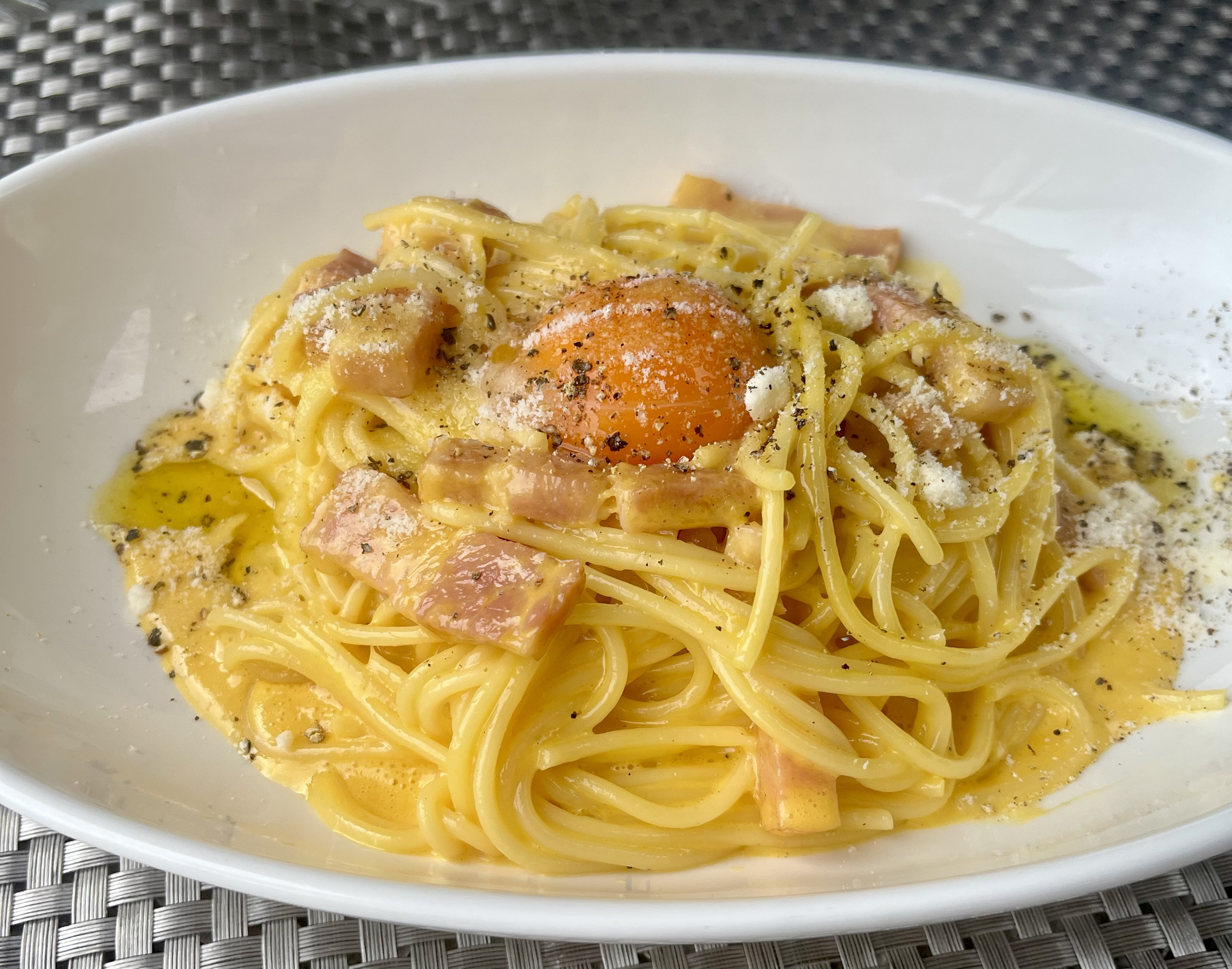 ８月の限定パスタ